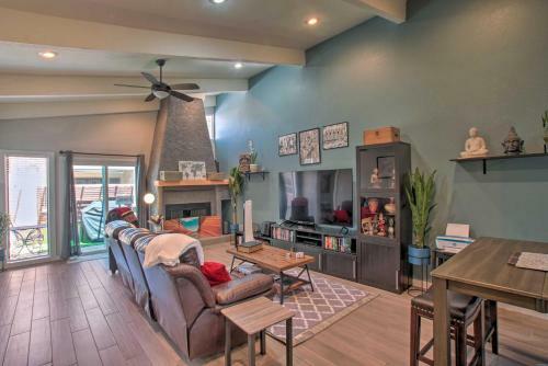 Breezy Townhome Less Than 2 Mi To Scottsdale Stadium!