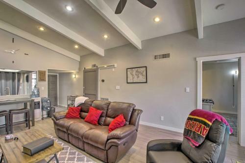 Breezy Townhome Less Than 2 Mi To Scottsdale Stadium!