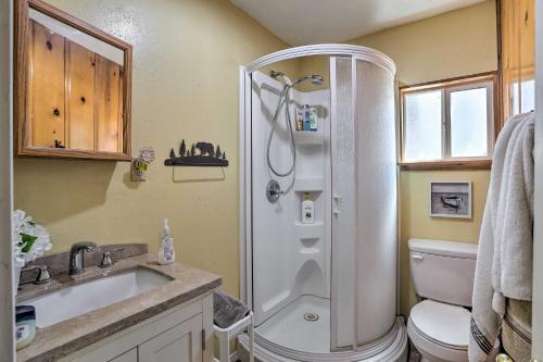 Cozy Big Bear Cabin With Decks Walk To Lake!