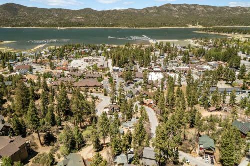 Bb Lake View Lodge