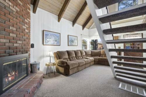 Sleepy Hollow Lodge-bbq,fireplace,great Location!