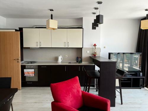 High-end Beachfront Apartment With Pool