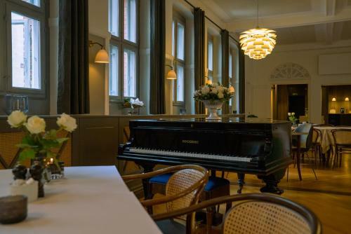 Hotel Fiftyseven House