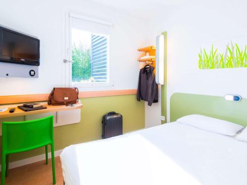 Hotel Ibis Budget Rennes Route De Saint Malo