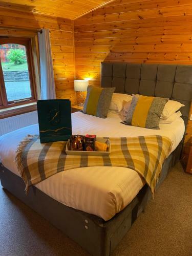 L10 - The Conwy Spa With Hot Tub