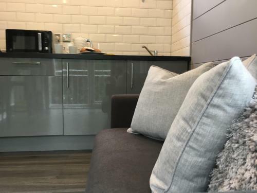 P23 - Studio Pod With Hot Tub