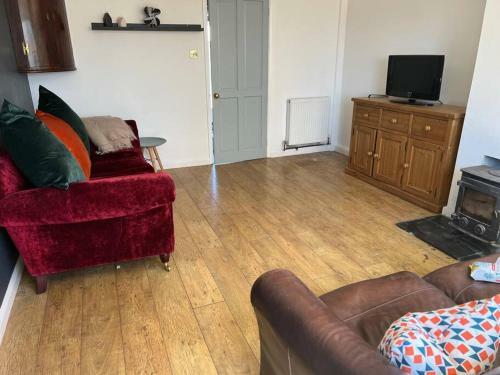 Home In Buckland Brewer Near Bideford