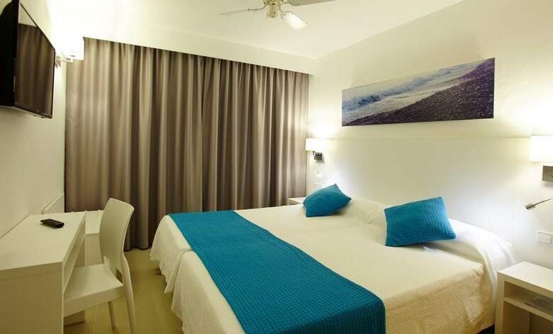 Aparthotel Nereida