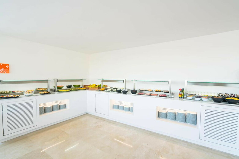 Apartamentos THB Naeco Ibiza - Adults Only