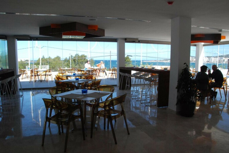 Apartamentos THB Naeco Ibiza - Adults Only