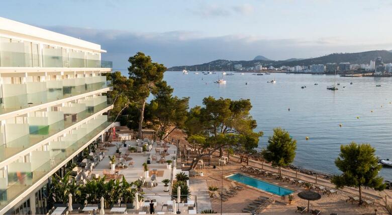 Hotel Els Pins Resort & Spa