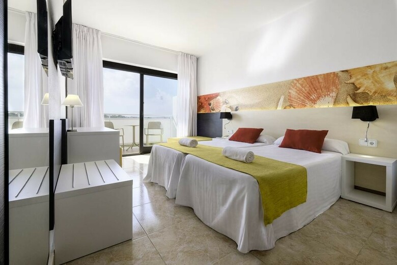 Hotel Azuline Bergantin