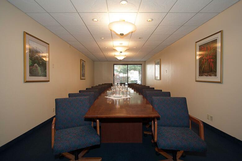 Hotel Shilo Inn Portland Airport