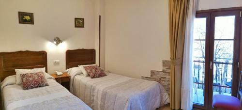 Hotel Rural Pe�a Castil
