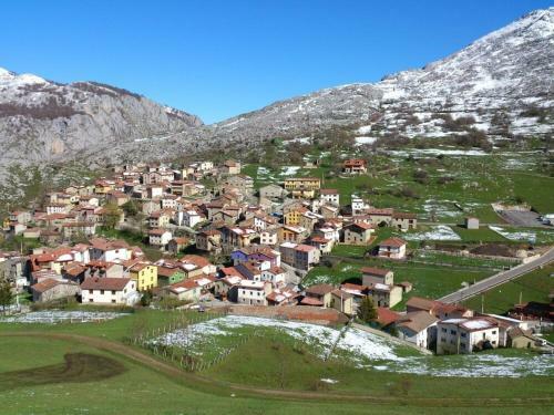 Hotel Rural Pe�a Castil