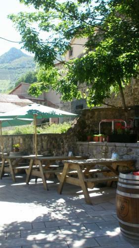Hotel Rural Pe�a Castil