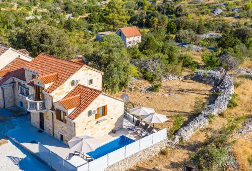 Villa Izabela With Private Pool And Beautiful View
