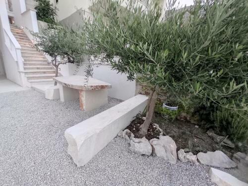Apartment Valentina - Private Pool,200m From Beach