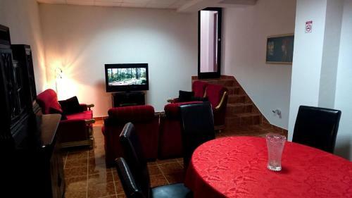 Apartment Andy In Imotski, Gym & Pool