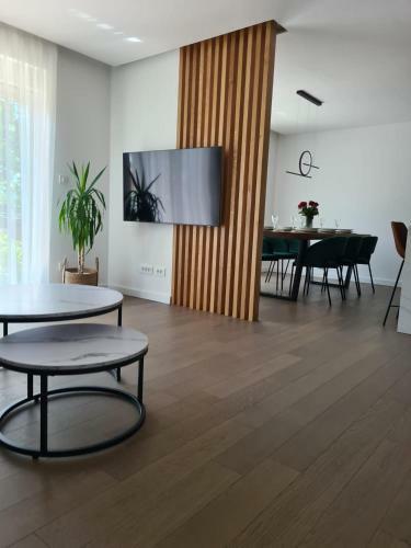 Novouredjeni Apartman U Imotskom