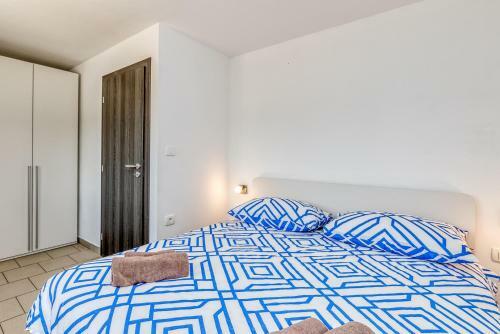 Holiday House Karbonaca With Private Pool