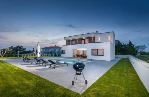 Villa Ana Skicini