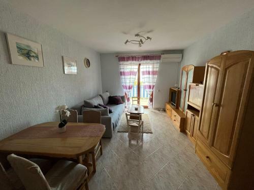 Ciro Apartment With Free Parking