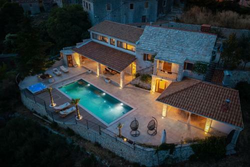Villa Adriatic Stone Residence
