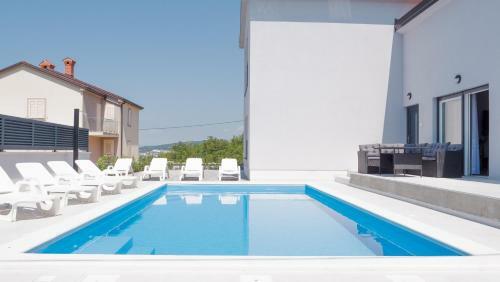 Luksuzna Ku?a Za Odmor "villa Romantica"