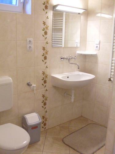 Gloria Apartman