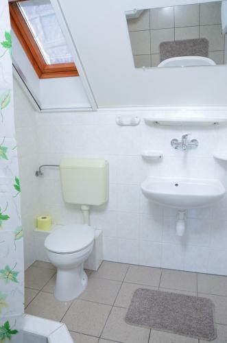 Gloria Apartman