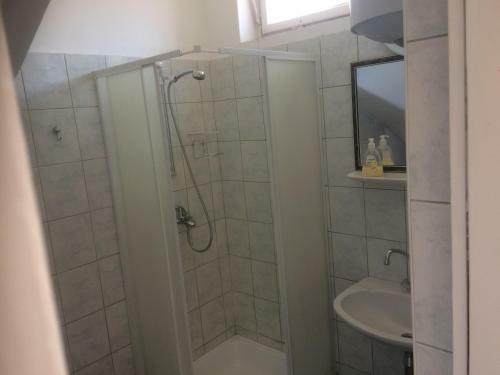 Agape Apartman Hajd�szoboszl�