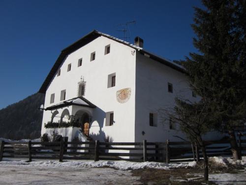 Hostal Ansitz Goller