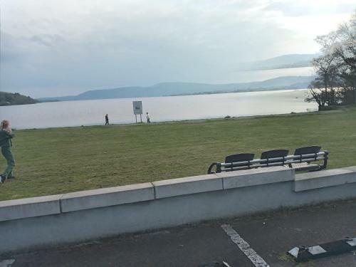 Fab Lake View 3 Bed Apartment Castlelough Nenagh