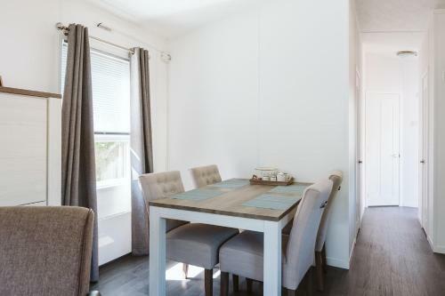 Chalet 140 - Goedereede - Not For Companies