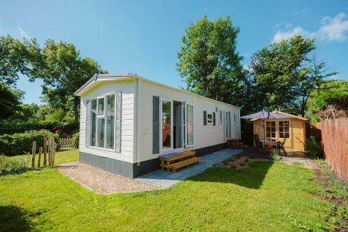Chalet 140 - Goedereede - Not For Companies