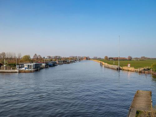 Holiday Home On The Water, In Cozy Grou