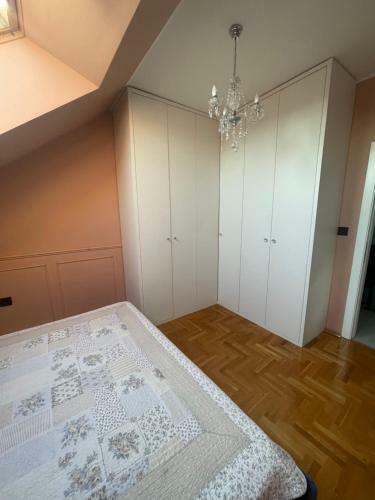 Apartamento Lux Stan Maki