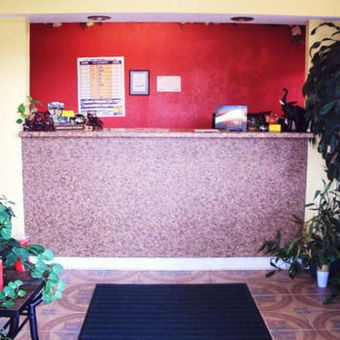 Motel Ozark Inn & Suites