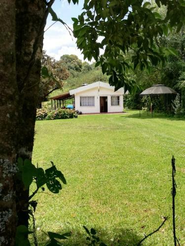 Casa De Campo En El Cerro San Javier