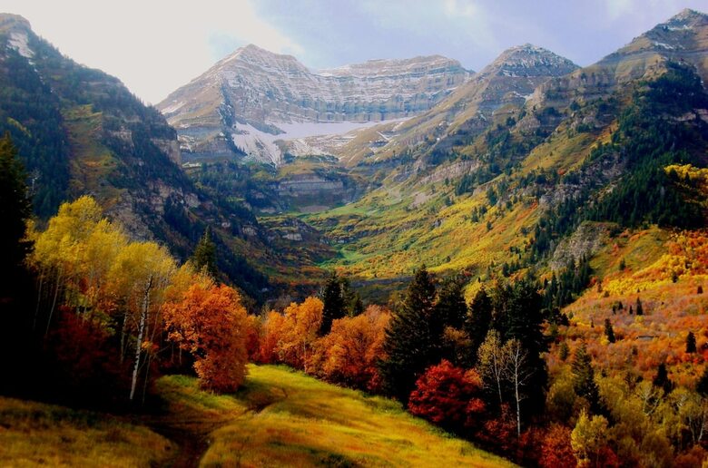 Hotel Sundance Mountain Resort