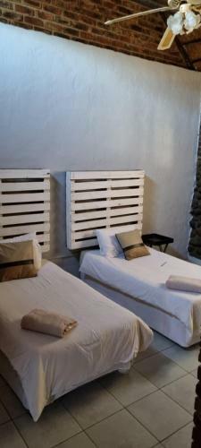 Hotel Bostons