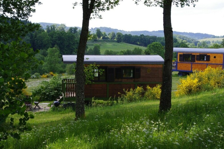 Les Roulottes Et Cabanes Du Livradois