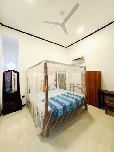 Surf Bay Hotel Arugambay