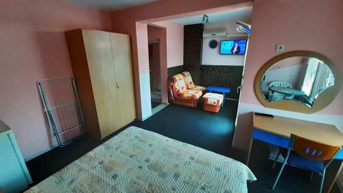 Fresh Hotel