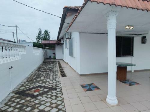Villa Malacca Town Tranquerah Cluster Home #404a