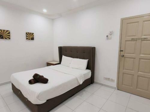 Villa Malacca Town Tranquerah Cluster Home #404a