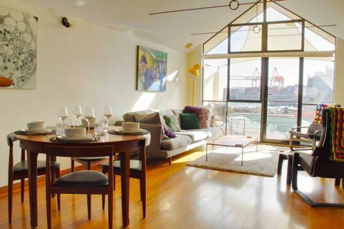 Apartamento Unclejim?s Couples Retreat With Harbourviews 2 Bathrooms