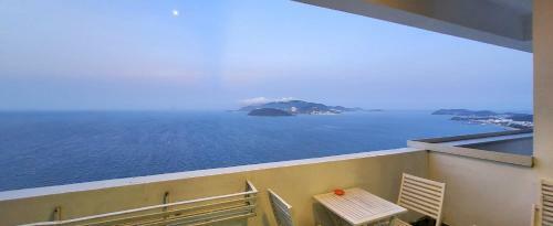 Nha Trang Ocean & City View Apartment
