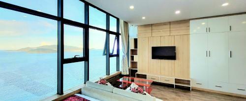 Nha Trang Ocean & City View Apartment